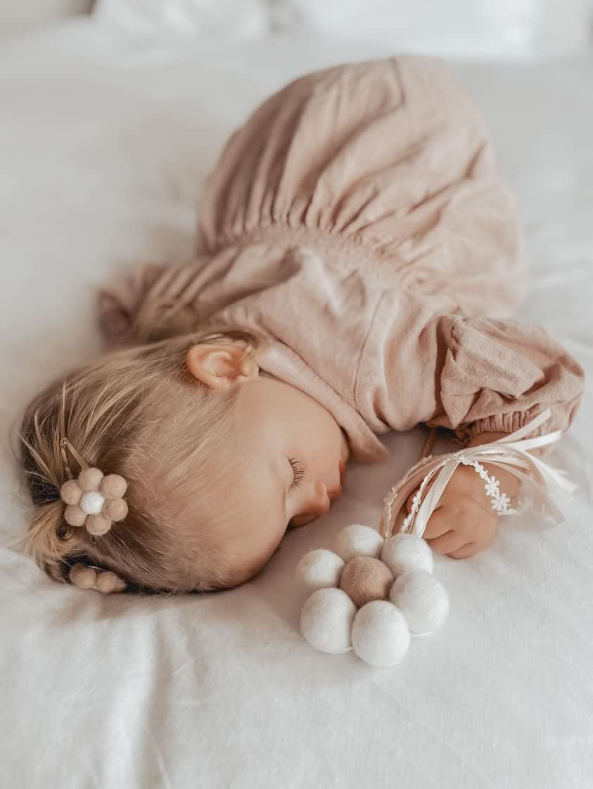 Daisy Flower Wand - Marshmallow