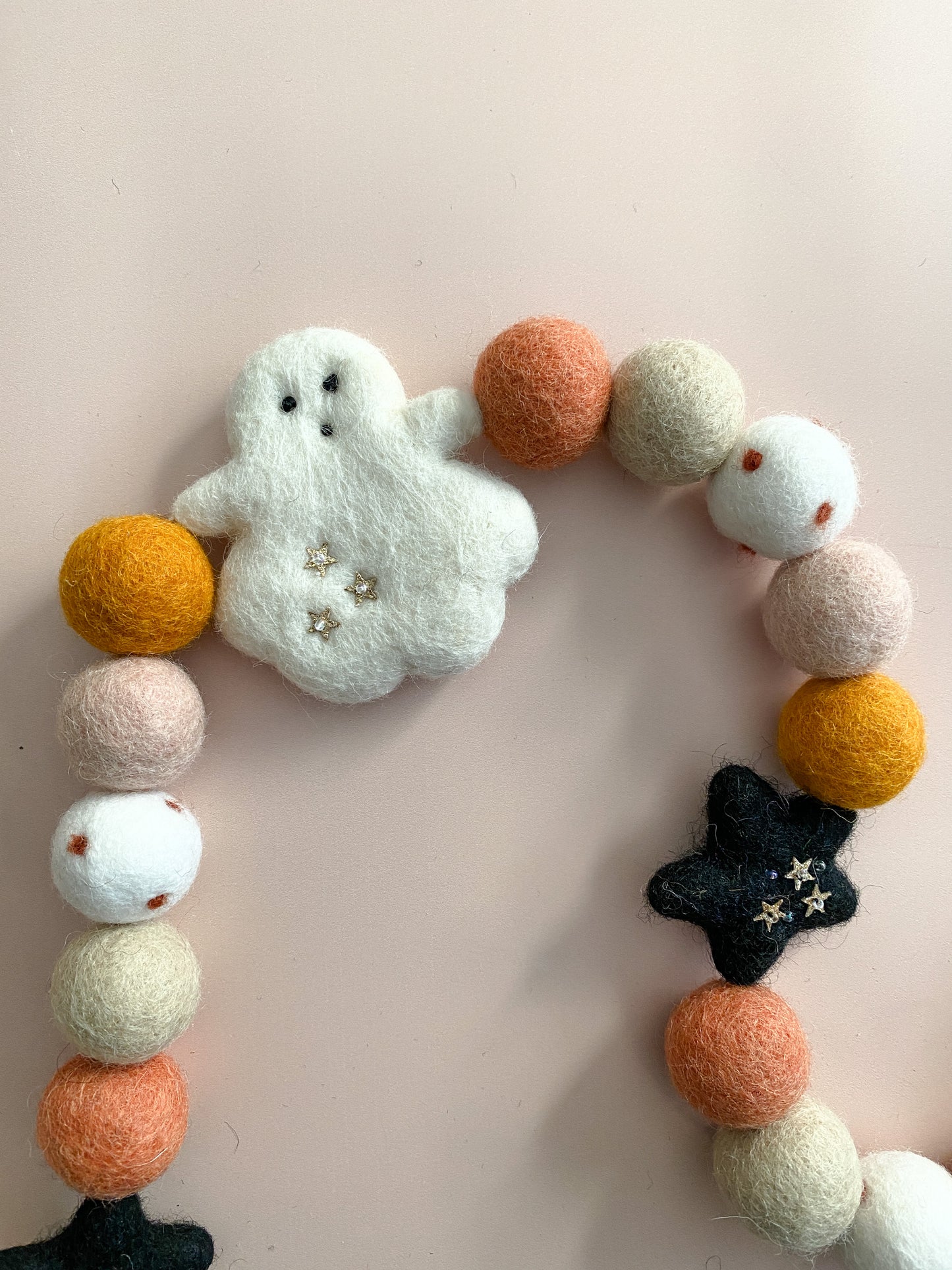 Halloween Garland - Traditional