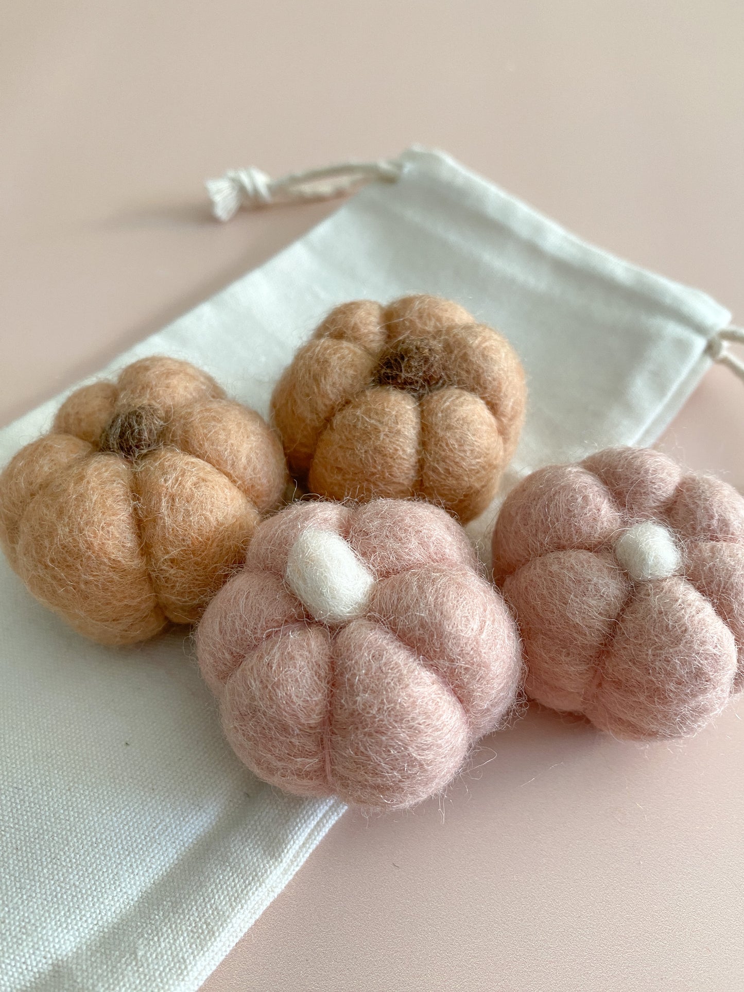 Pumpkins (Set of 4)