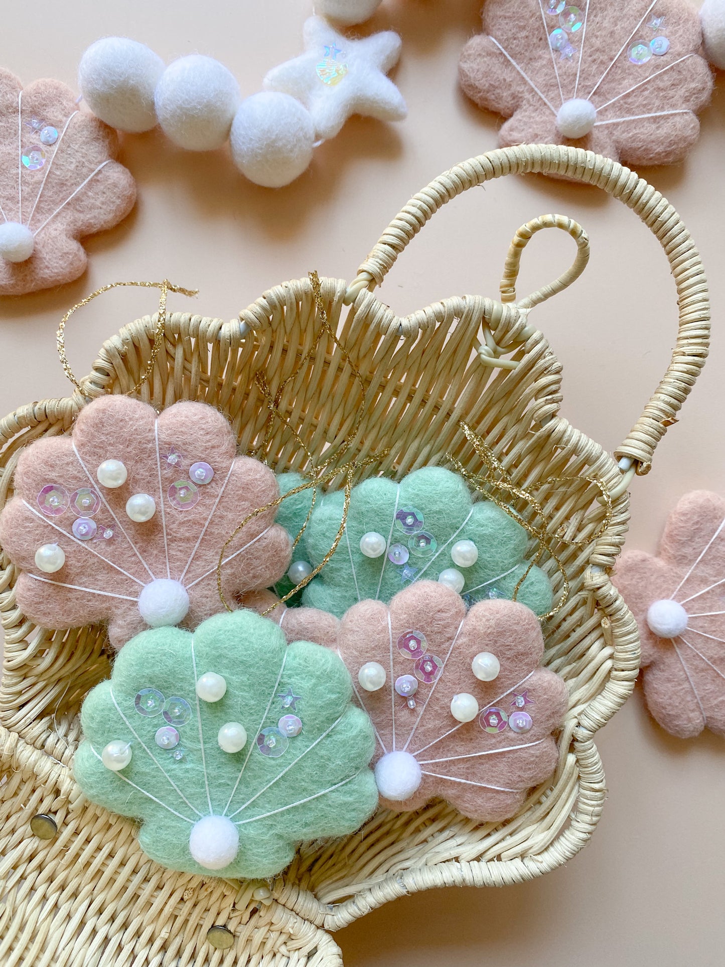 Seashell Ornament - Pink *READY TO SHIP*