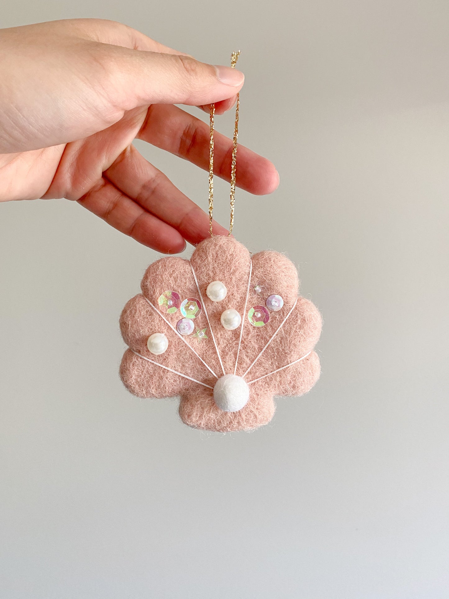 Seashell Ornament - Pink *READY TO SHIP*