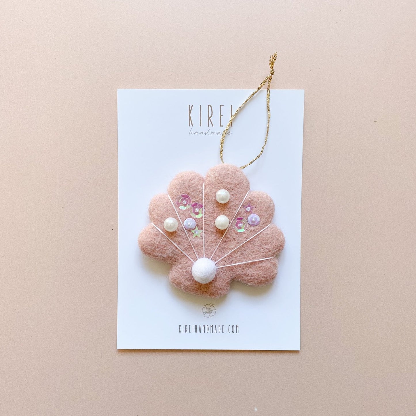 Seashell Ornament - Pink *READY TO SHIP*