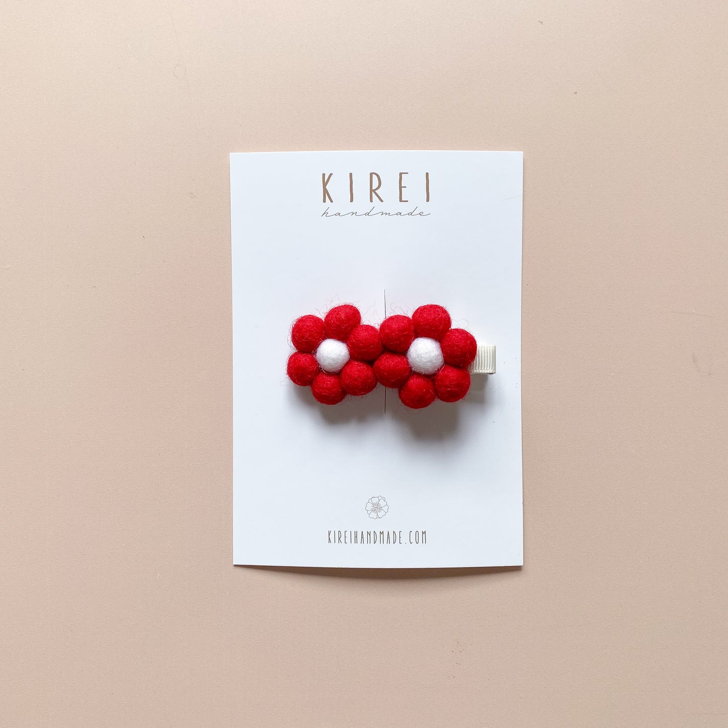 Pompom Daisy Bar Clip - Christmas Red