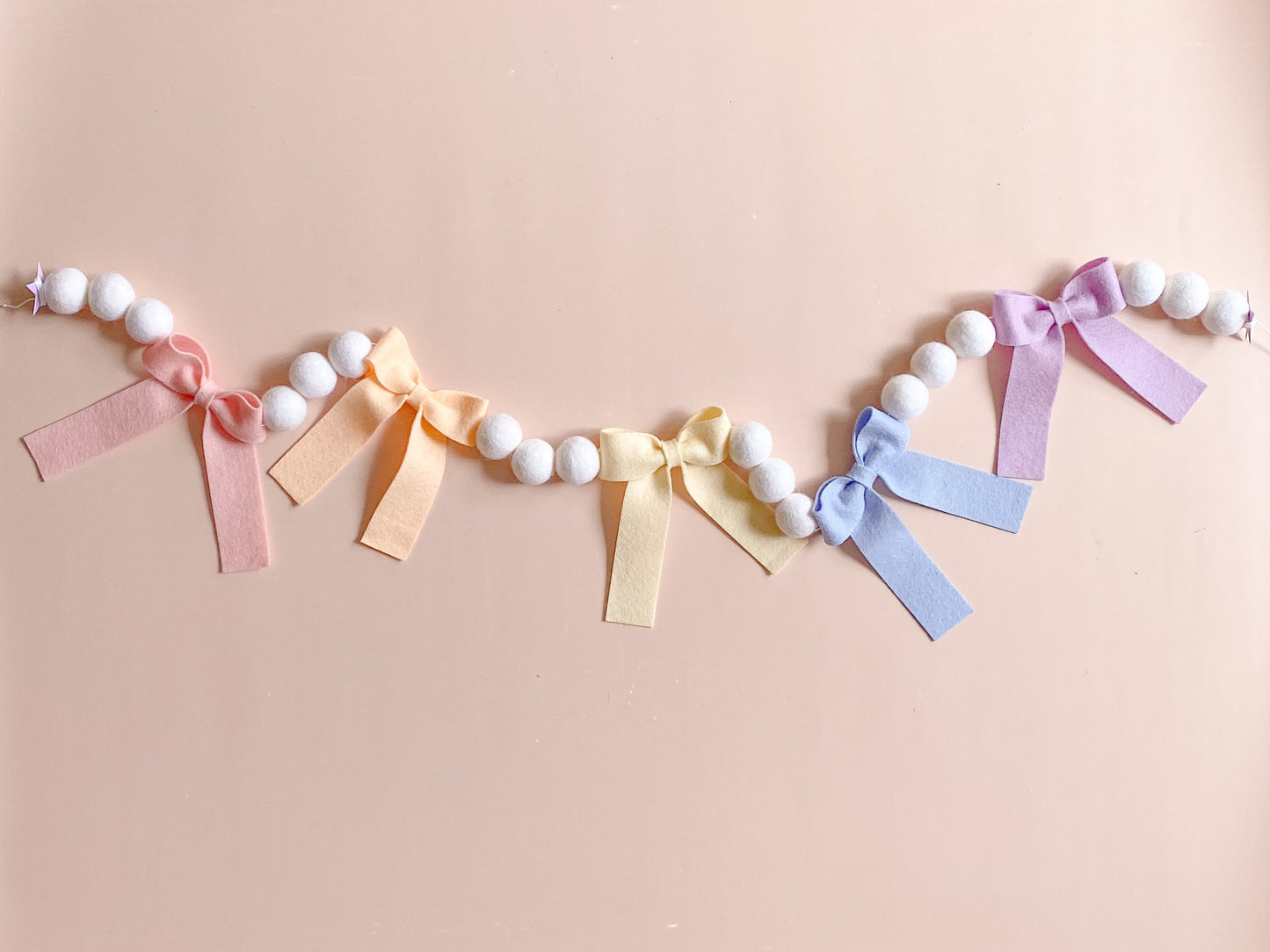 Bow Garland - Pastel