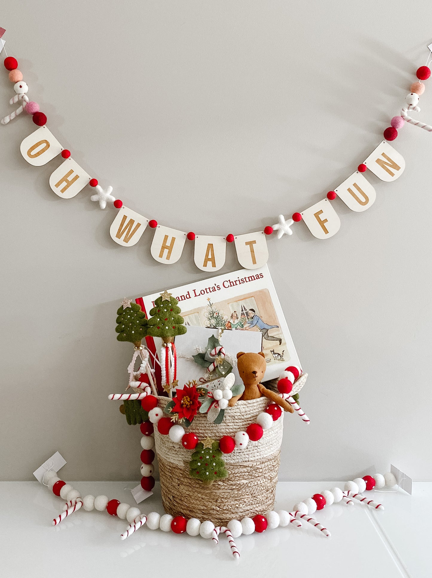 Simple Candy Cane Garland - Red