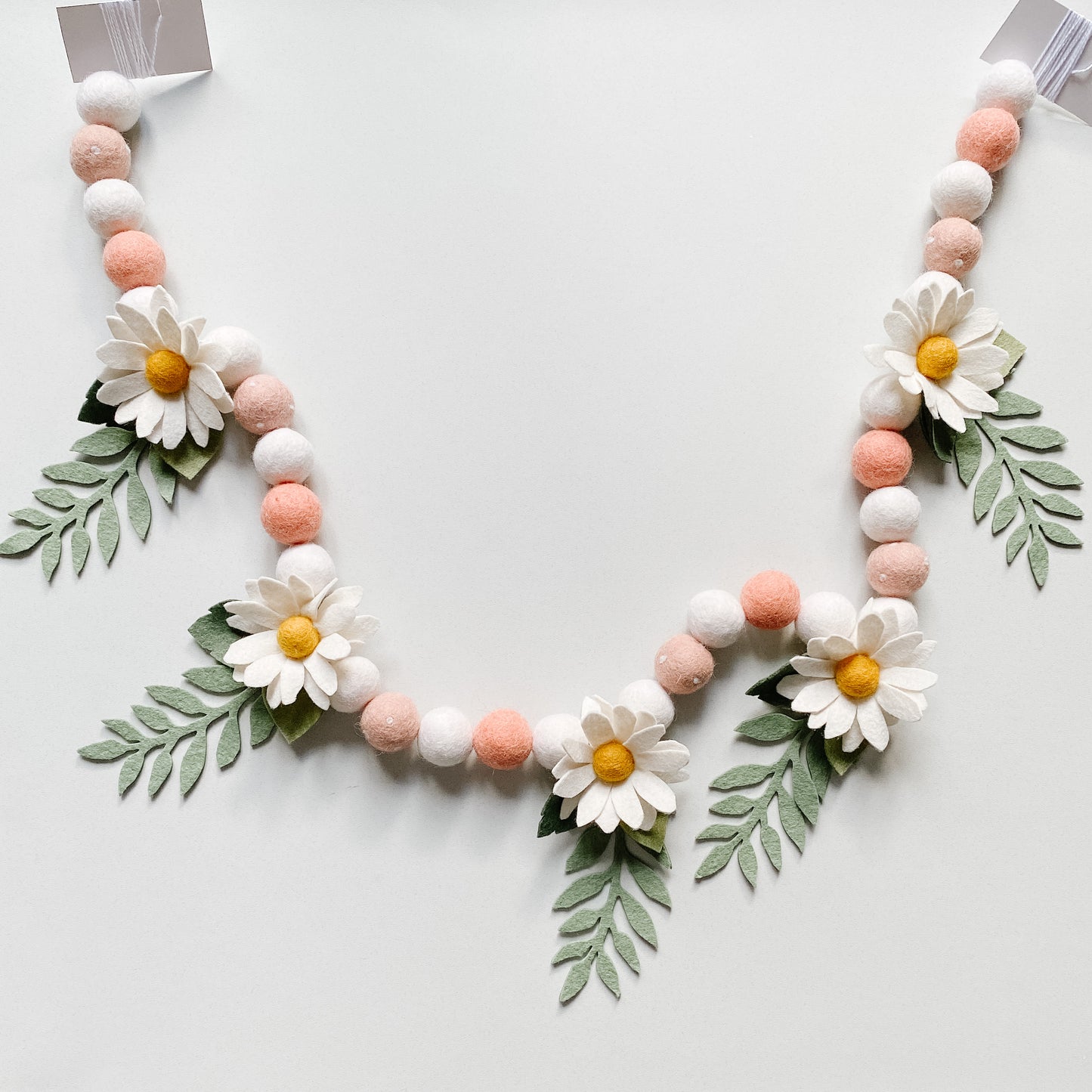 Spring Daisy Flower Garland