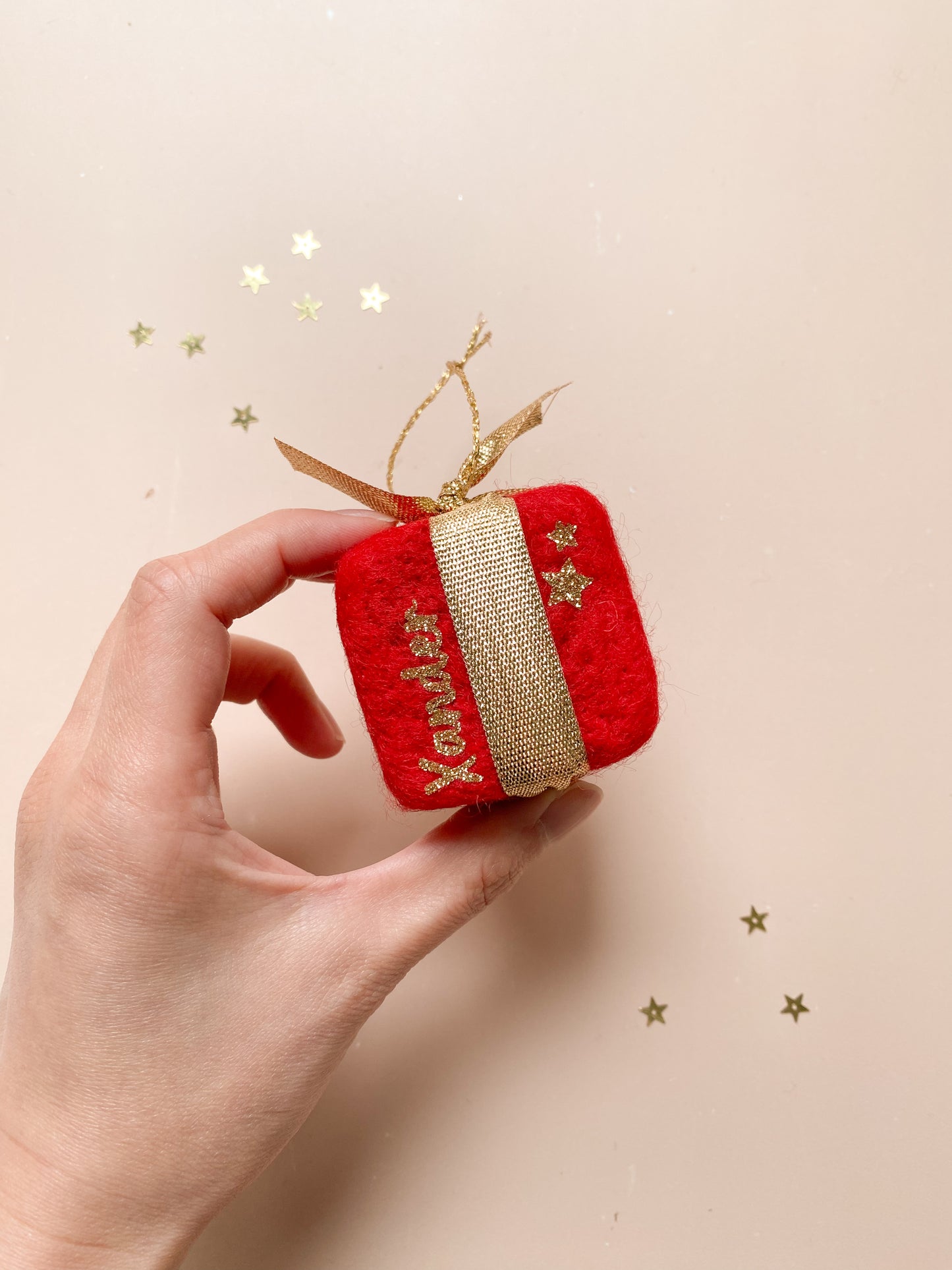Christmas Ornament - Red Gift Box | Personalisation