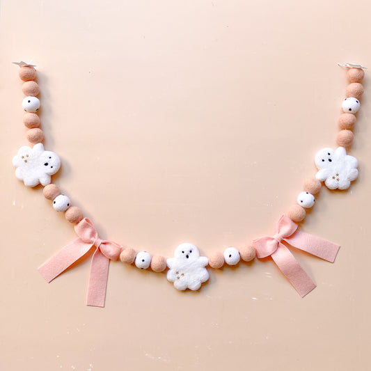 Ghost and Bow Garland