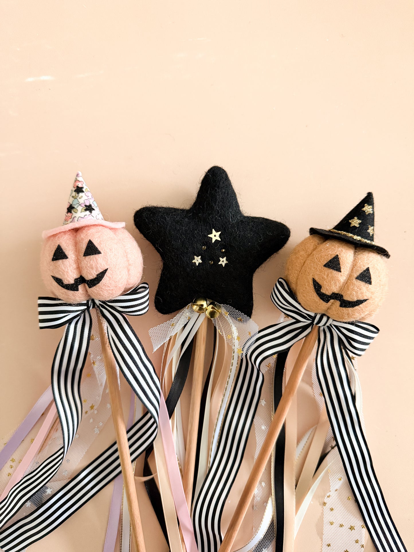 Halloween Wand - Star