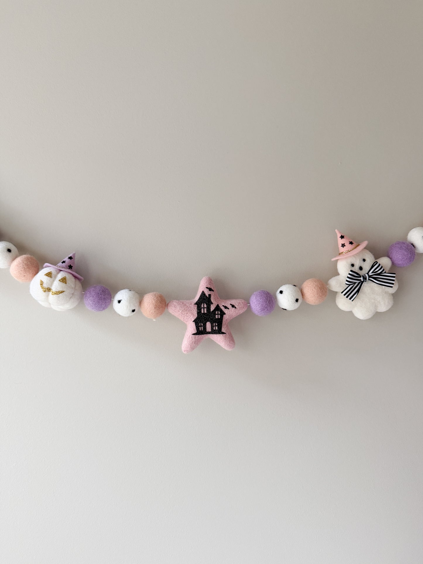 Halloween Garland - Pink/ Lilac