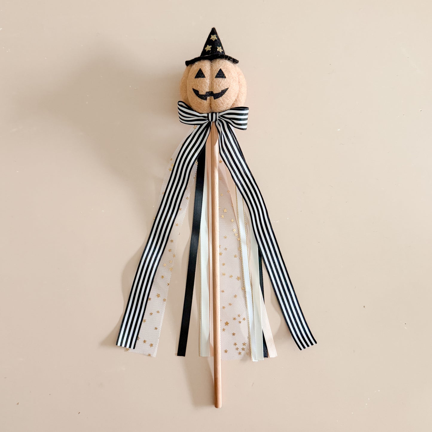Halloween Wand - Jack O' Lantern with Witch Hat