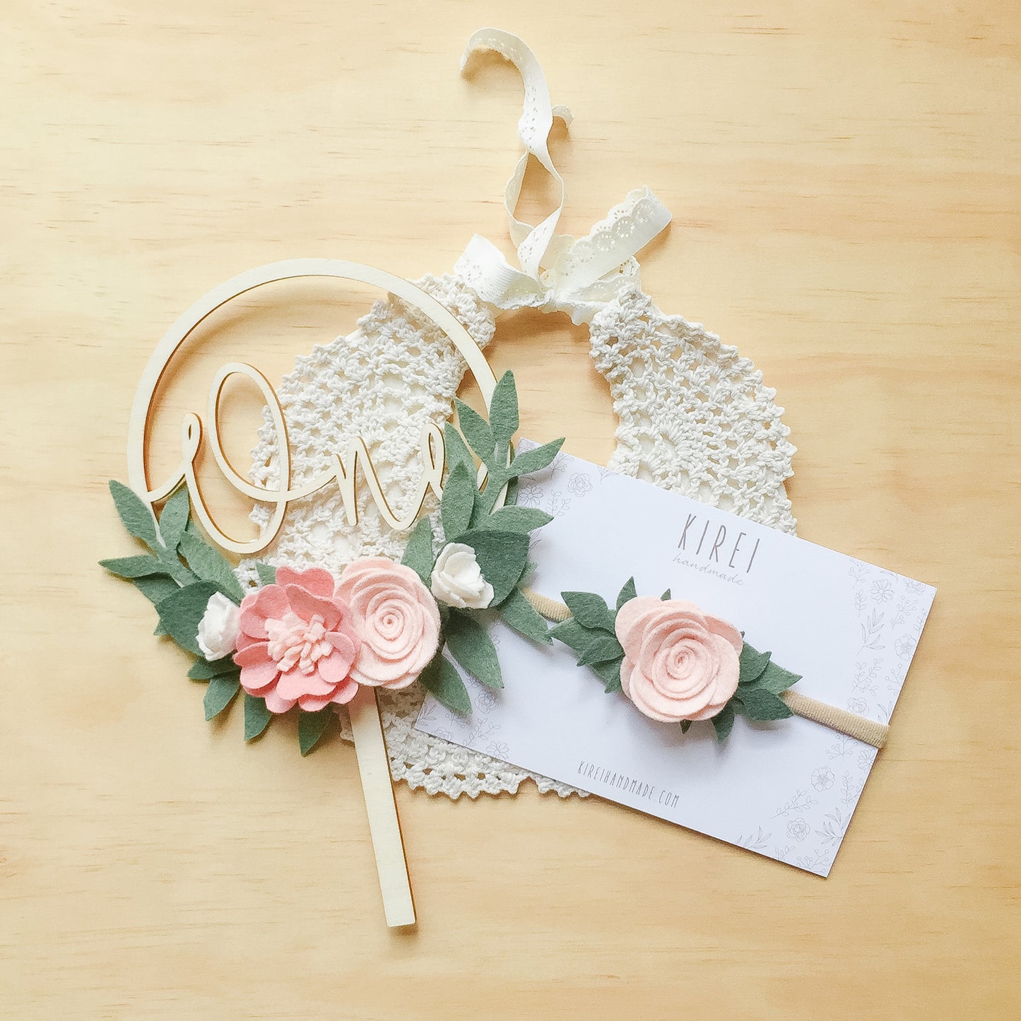 Blush Flower Wreath Cake Topper *Multiple words to choose from*